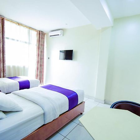 Hotel Ok Кампала Екстер'єр фото