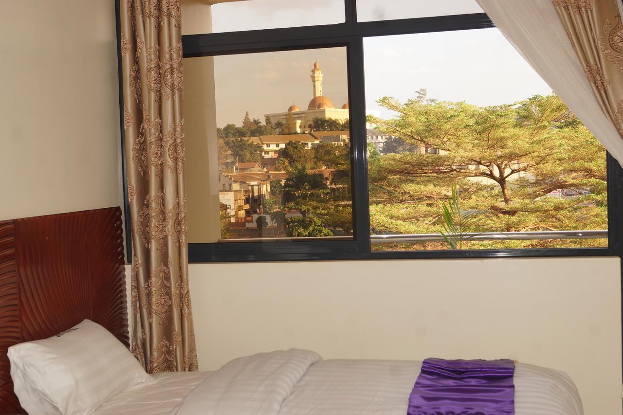 Hotel Ok Кампала Екстер'єр фото