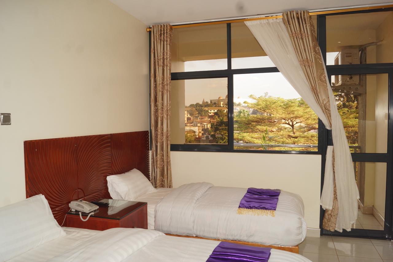 Hotel Ok Кампала Екстер'єр фото