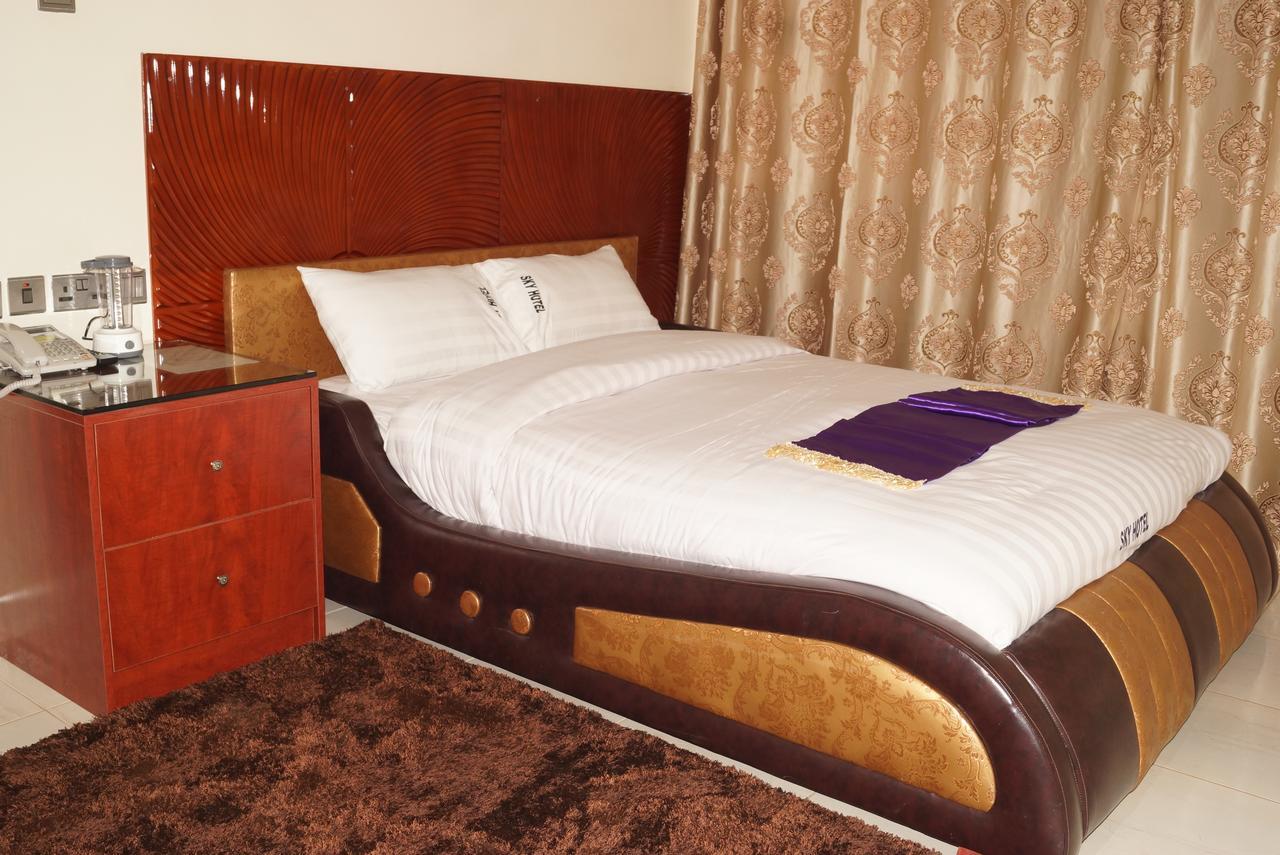 Hotel Ok Кампала Екстер'єр фото