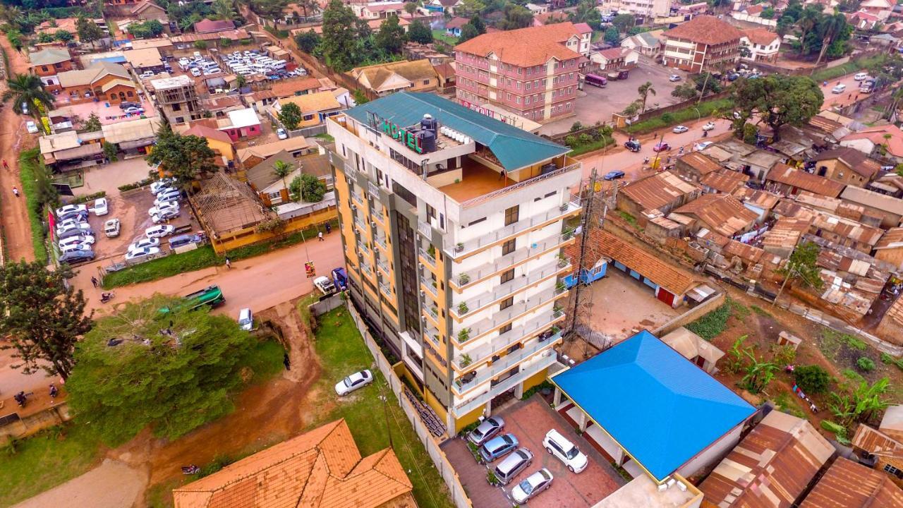 Hotel Ok Кампала Екстер'єр фото