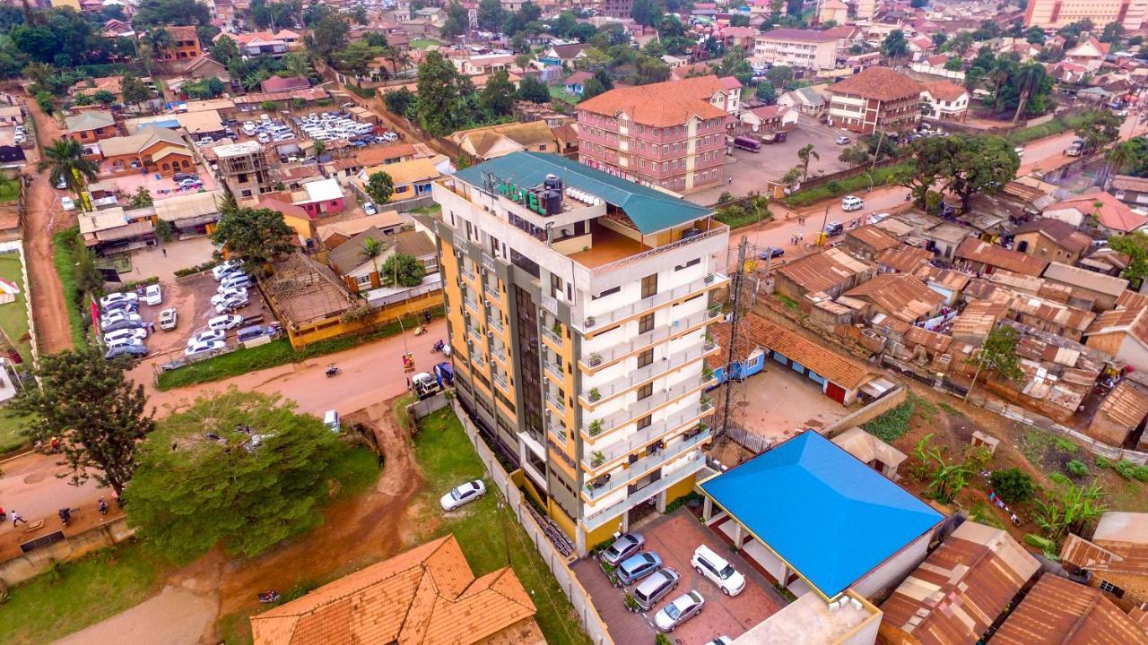 Hotel Ok Кампала Екстер'єр фото