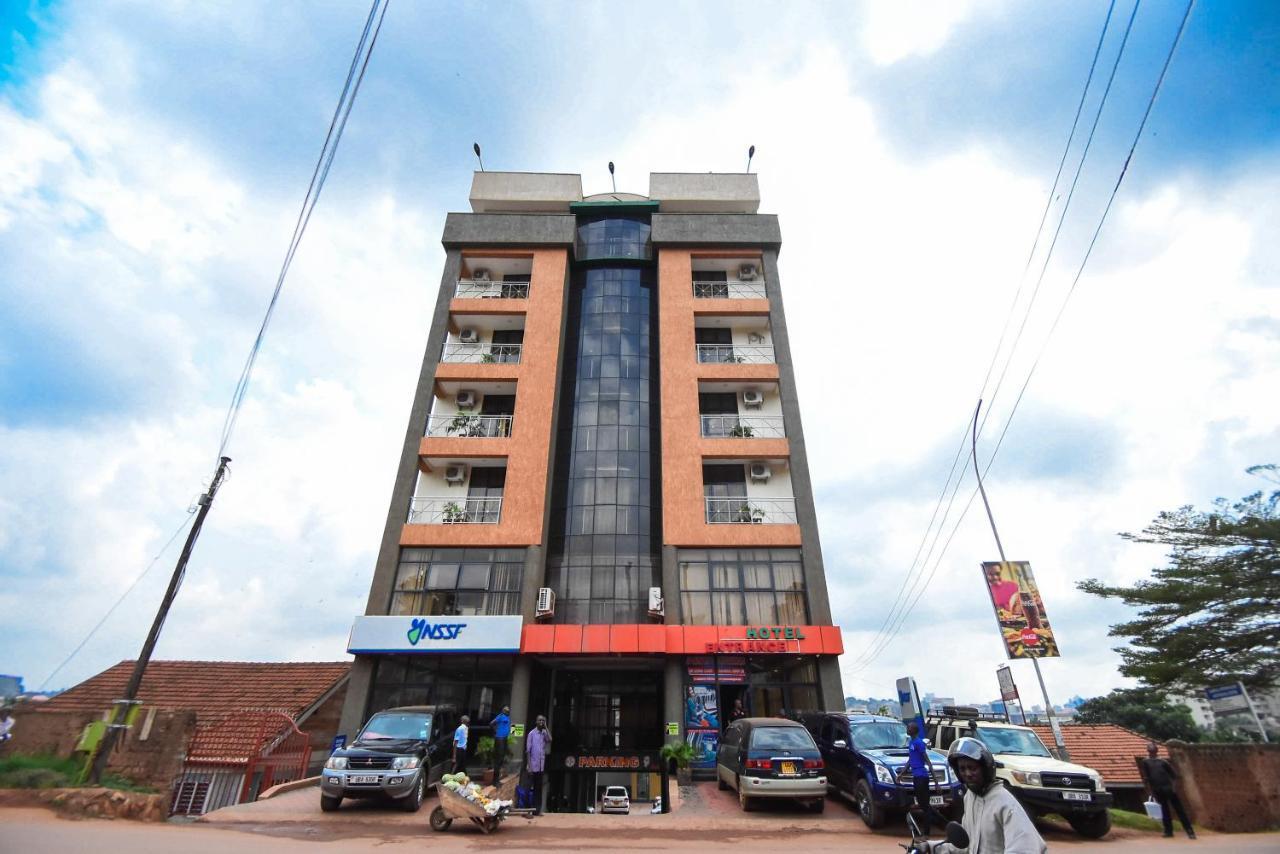 Hotel Ok Кампала Екстер'єр фото